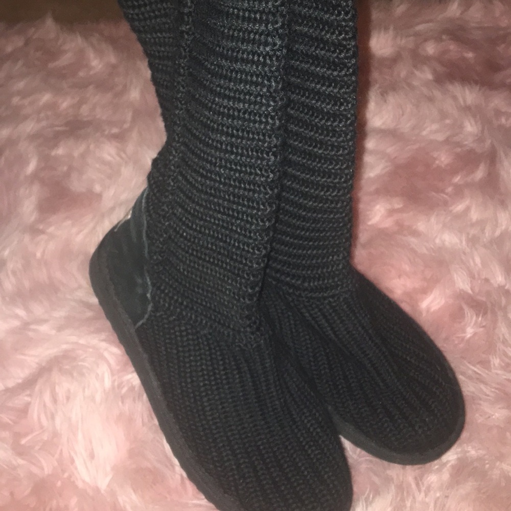 Ugg knit boots